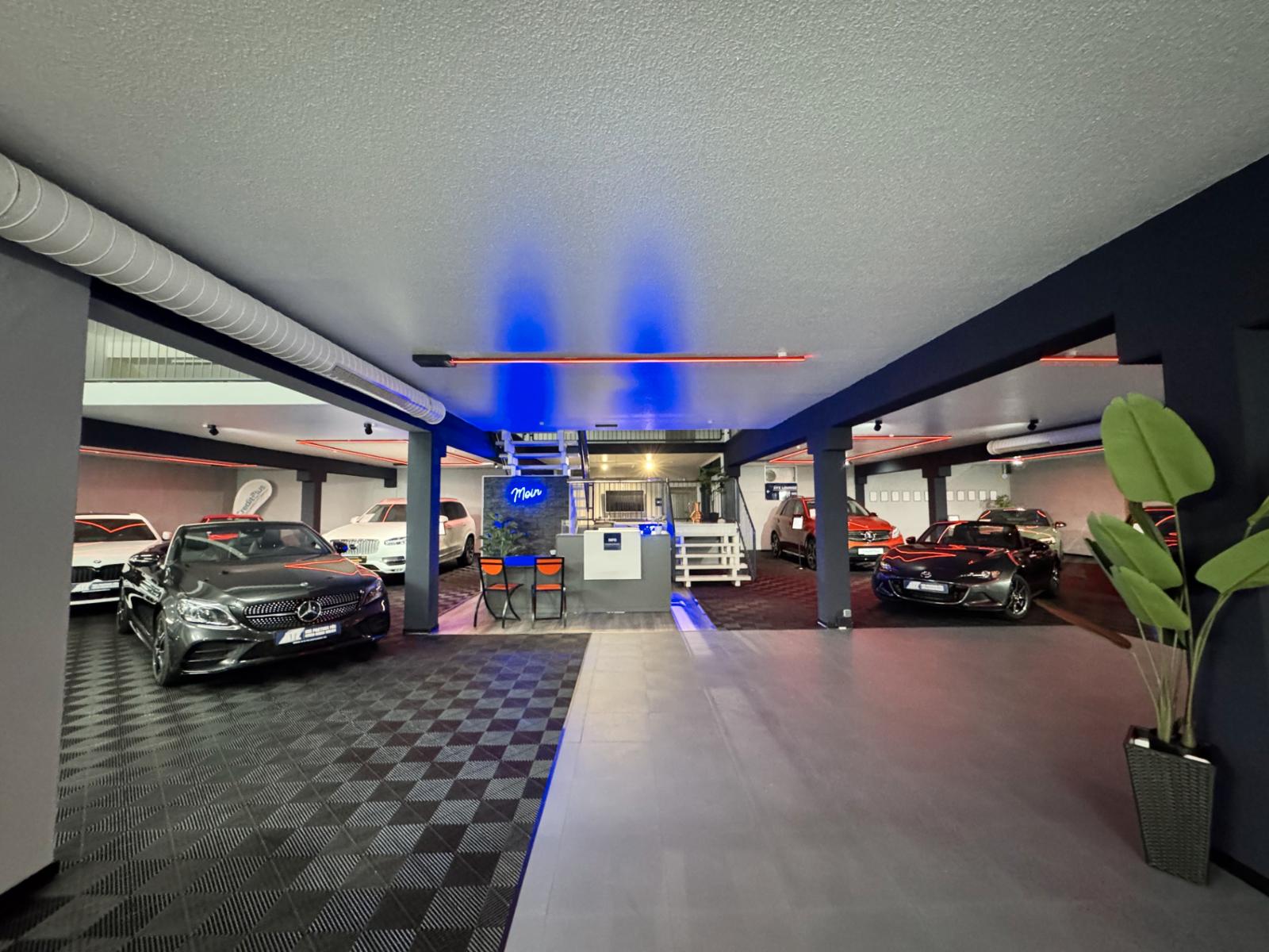 showroom-image-main