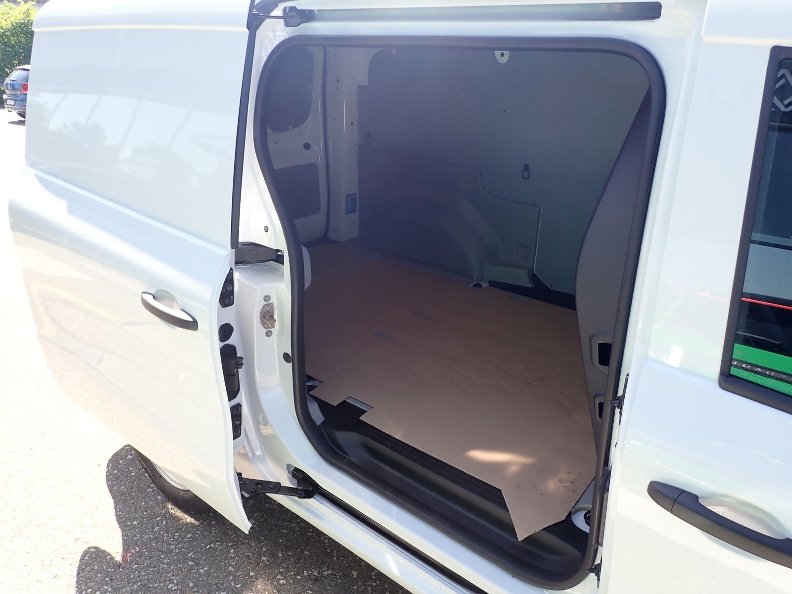 Fahrzeugabbildung Renault Kangoo Rapid Advance L2 Blue dCi 115 EDC MY26