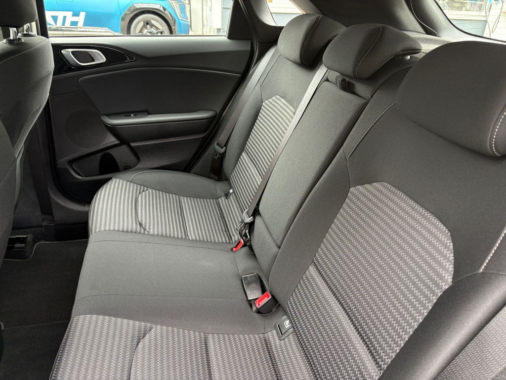 Fahrzeugabbildung Kia Ceed 1.5 T-GDI Spirit