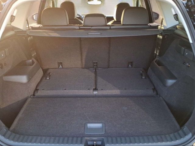 TAYRON 2.0 TDI DSG LIFE AZV+LED+CAM+7-SITZE