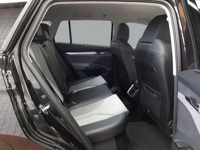 Fahrzeugabbildung Skoda Enyaq 60 Clever Loft Navi ACC Kamera SitzHz