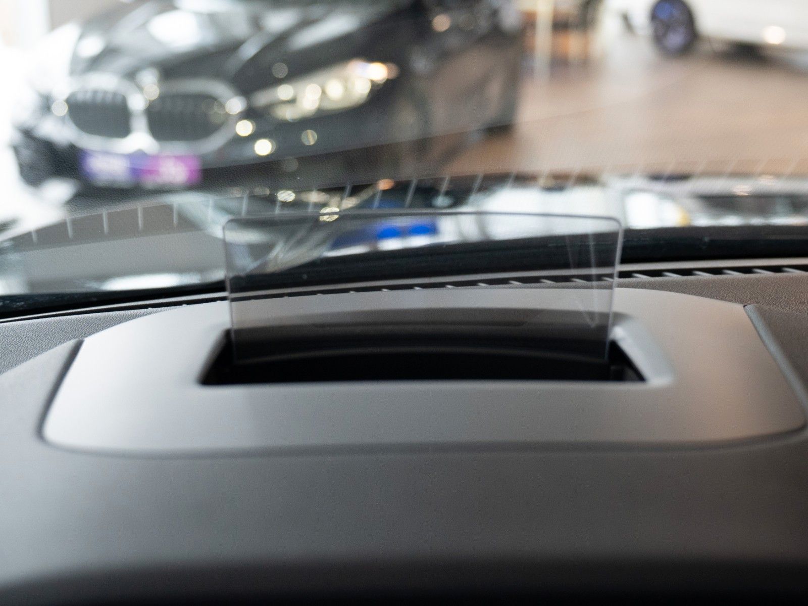 Fahrzeugabbildung Ford Kuga PHEV ST-Line/AUTOM/WINTER-P/AHK/KEYLESS