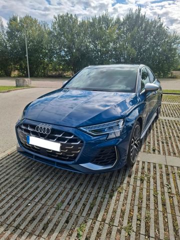 AUDI Audi S3 Limo 333PS Akrapovic VOLLAUSSTATTUNG