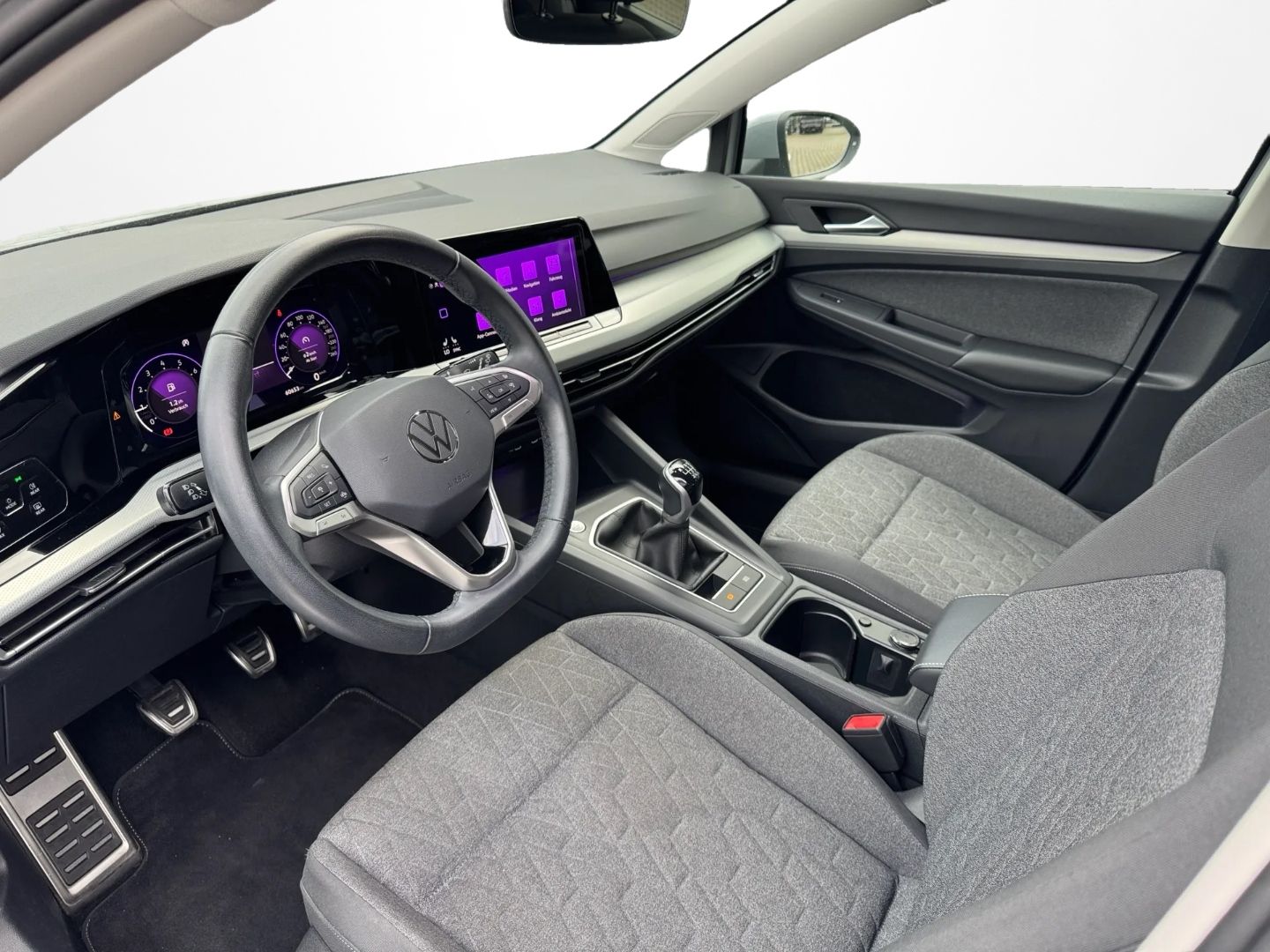 Golf VIII 1.5 TSI "MOVE" *LED*KAMERA*GJR*