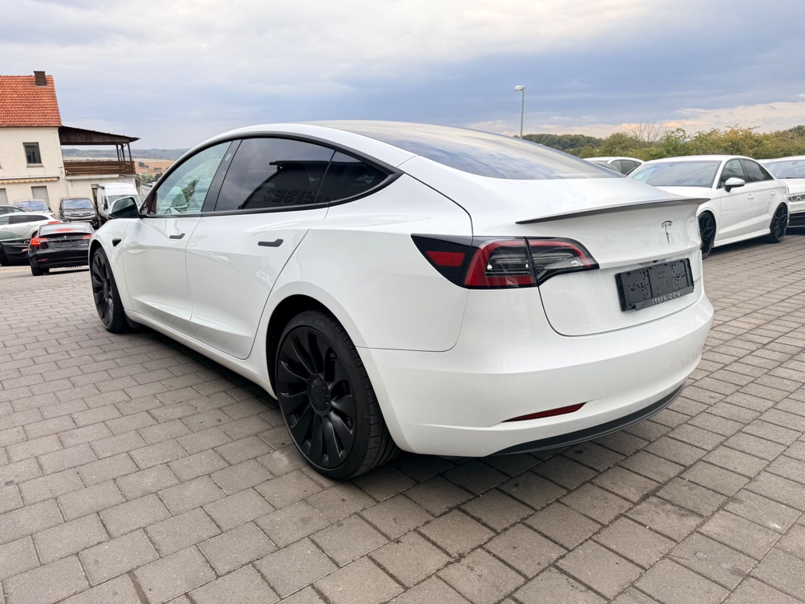 Tesla Model 3 Performance 20 Inch. RYZEN 1. Hand foto 5