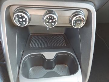 Citroën C3 Turbo 100 PLUS HUD°LED°CarPlay°DAB°PDC°Tempom