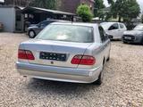 Mercedes-Benz E 200 ELEGANCE - gebrauchte Mercedes-Benz E 200 aus dem Jahr 1999