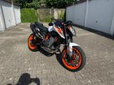 KTM 890 Duke R - KTM 890 DUKE