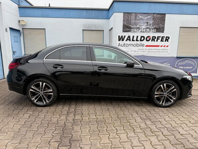 Mercedes-Benz A 180 Edition  / Junge Sterne Garantie/ R-Kamera