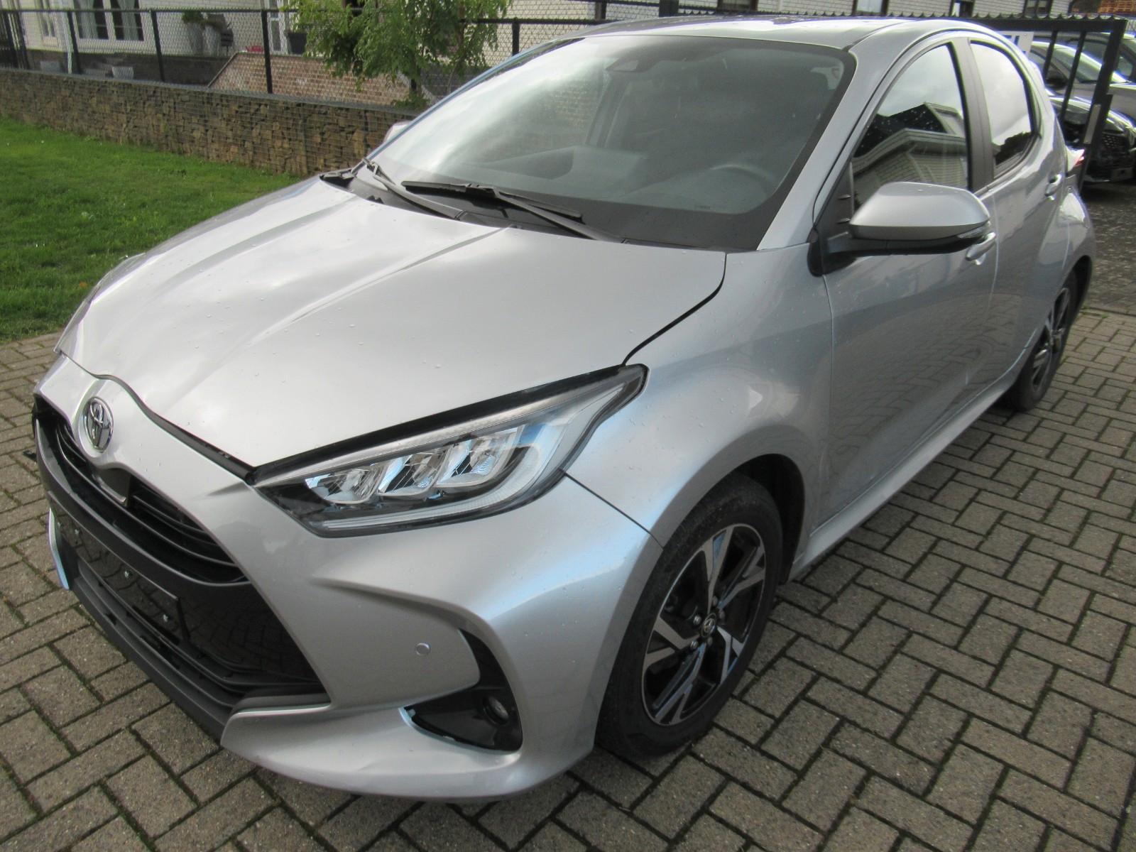 Toyota Yaris 1.5-l-VVT-i Klima Cam Navi>Android/Carplay