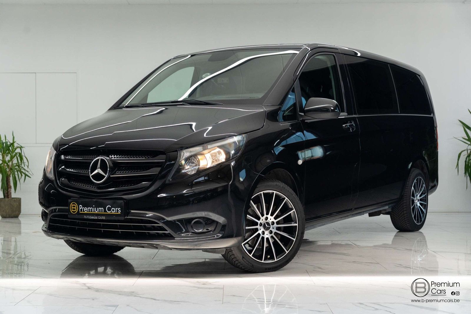 Mercedes-Benz Vito Tourer 114 cdi! 8 zit! Navi! Camera! Leder!