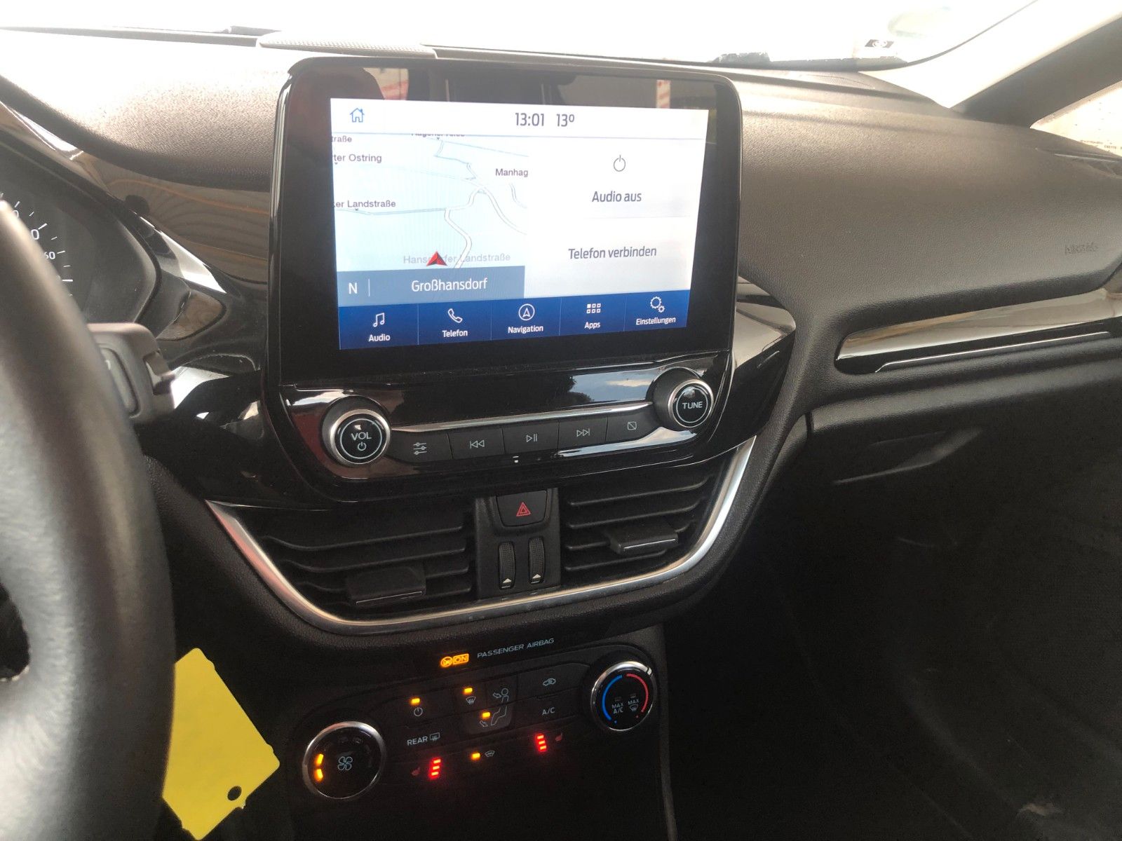 Fahrzeugabbildung Ford Fiesta Titanium
