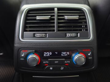 Audi A6 Allroad 3.0 TDI*LED-Matrix*AHK*Navi*360°Kame*