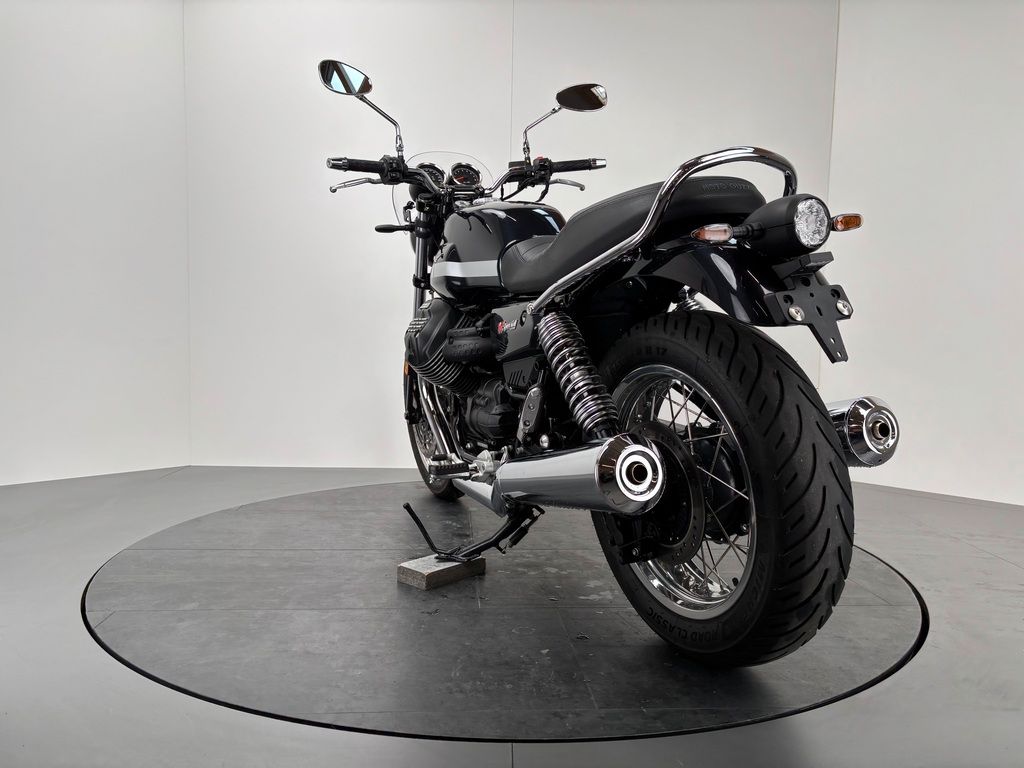 Fahrzeugabbildung Moto Guzzi V7 SPECIAL *NEUWERTIG