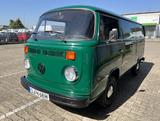 Volkswagen T2 "Kastenwagen" - es grünt so grün wenn span... - Volkswagen T2 in Düsseldorf