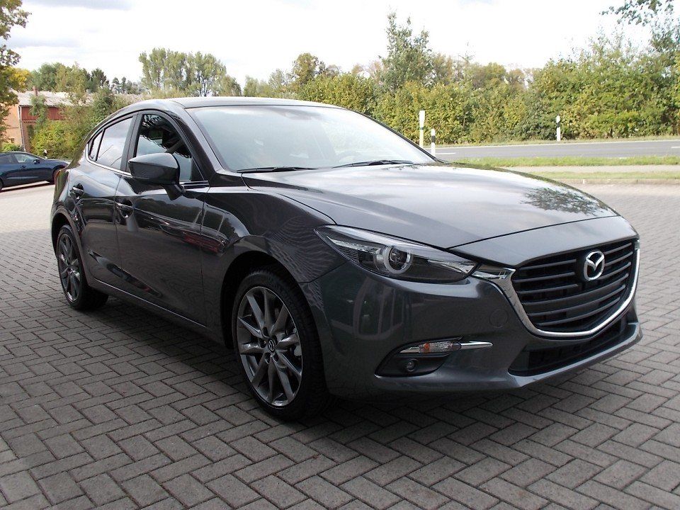 Fahrzeugabbildung Mazda 3 Signature+ G-120 AT NAVI RFK SHZ HUD LogIn Blu