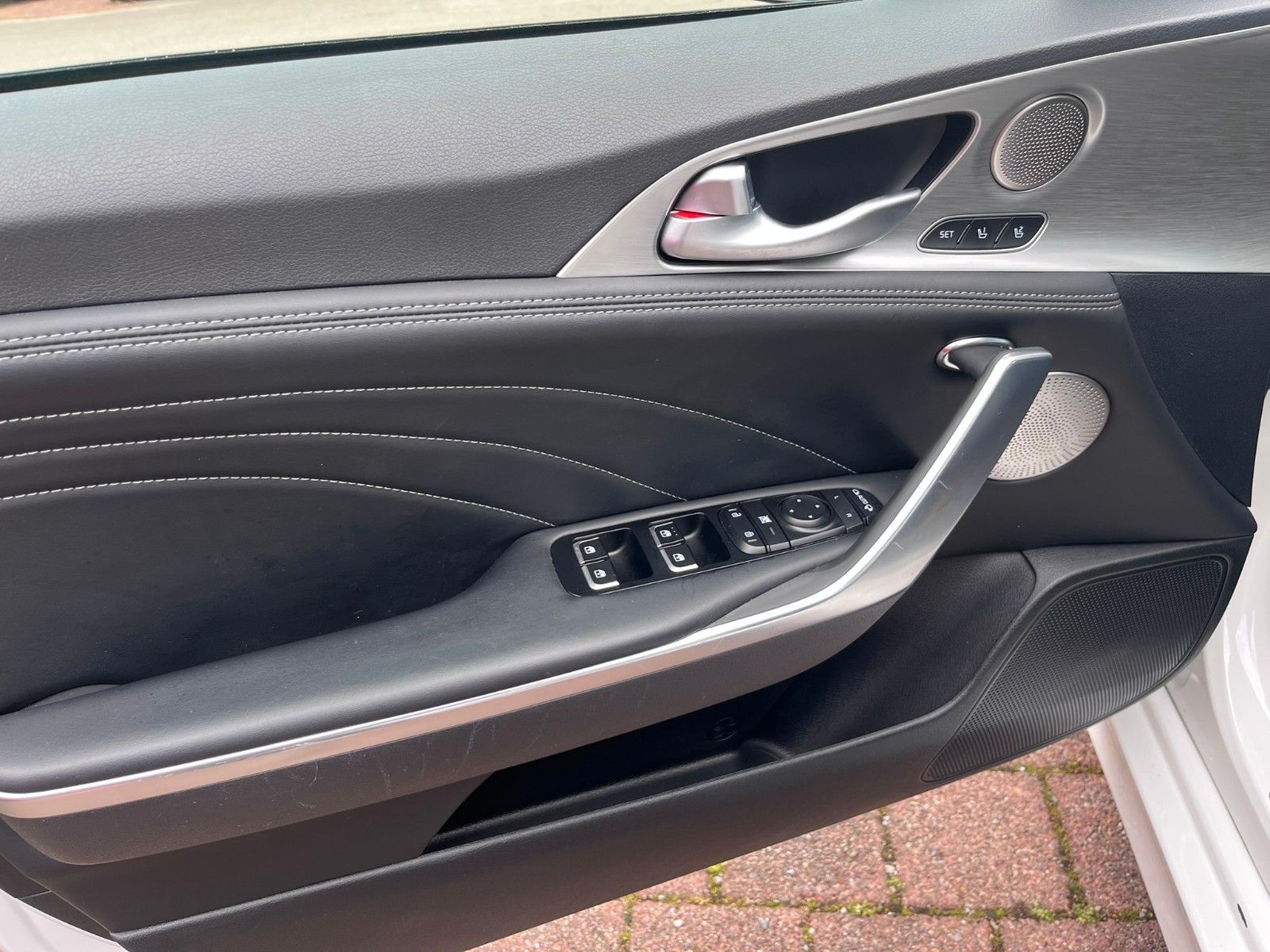 Fahrzeugabbildung Kia Stinger GT 4WD Leder el. Sitze Navi Kamera uvm.