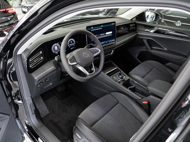 Tiguan Elegance TDI DSG AHK 8-fach IQDrive Pano