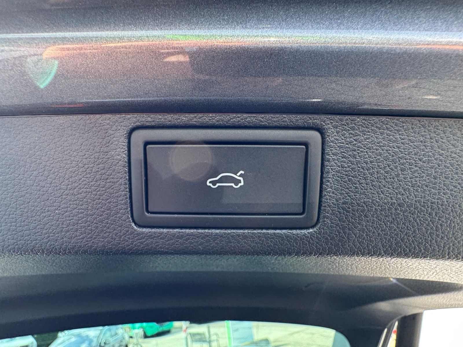 Fahrzeugabbildung SKODA Scala 115PS DSG*RFK*18Zoll*eHeck*Allwetter