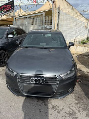 Audi A1 1.6 TDI S tronic Attraction