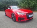 Audi TTS TFSI S tronic quattro Roadster  - rote Audi TTS