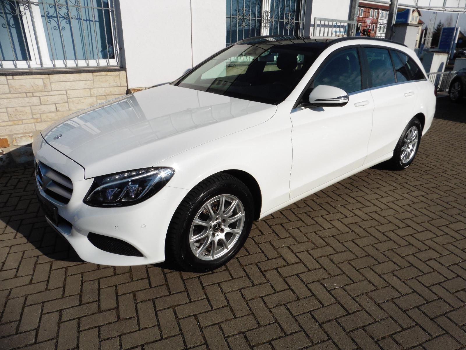 Mercedes-Benz C 180  T*LED*NAVI*AHK*PDC*Totwinkel*Spurhalte...