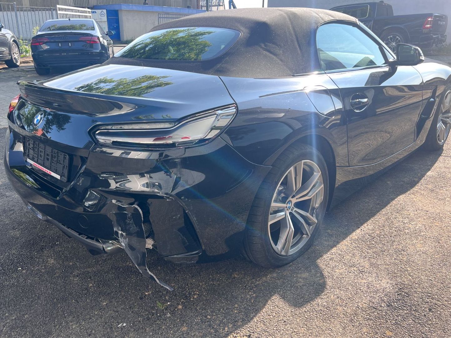 Fahrzeugabbildung BMW Z4 Baureihe Z4 Roadster sDrive 30 i M Sport