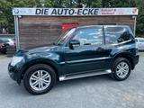 Mitsubishi Pajero 3.2 DI-D Intense Sport / NAVI / AHK / TOP - Mitsubishi Pajero Intense mit Diesel-Antrieb