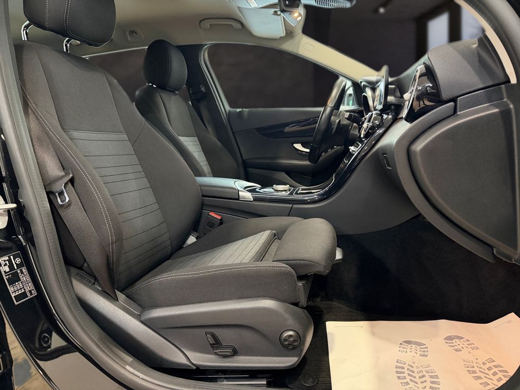 Mercedes-Benz C 300 - Bild 13