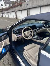 Mercedes-Benz E 400 4MATIC Autom. -AMG Cabrio - Mercedes-Benz E 400 in Frankfurt (Main)