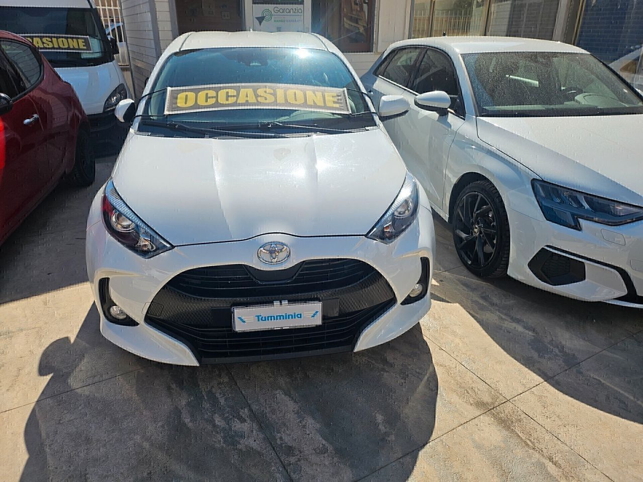 TOYOTA Yaris