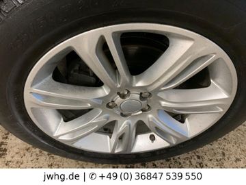 Land-Rover Range Rover Velar - 3