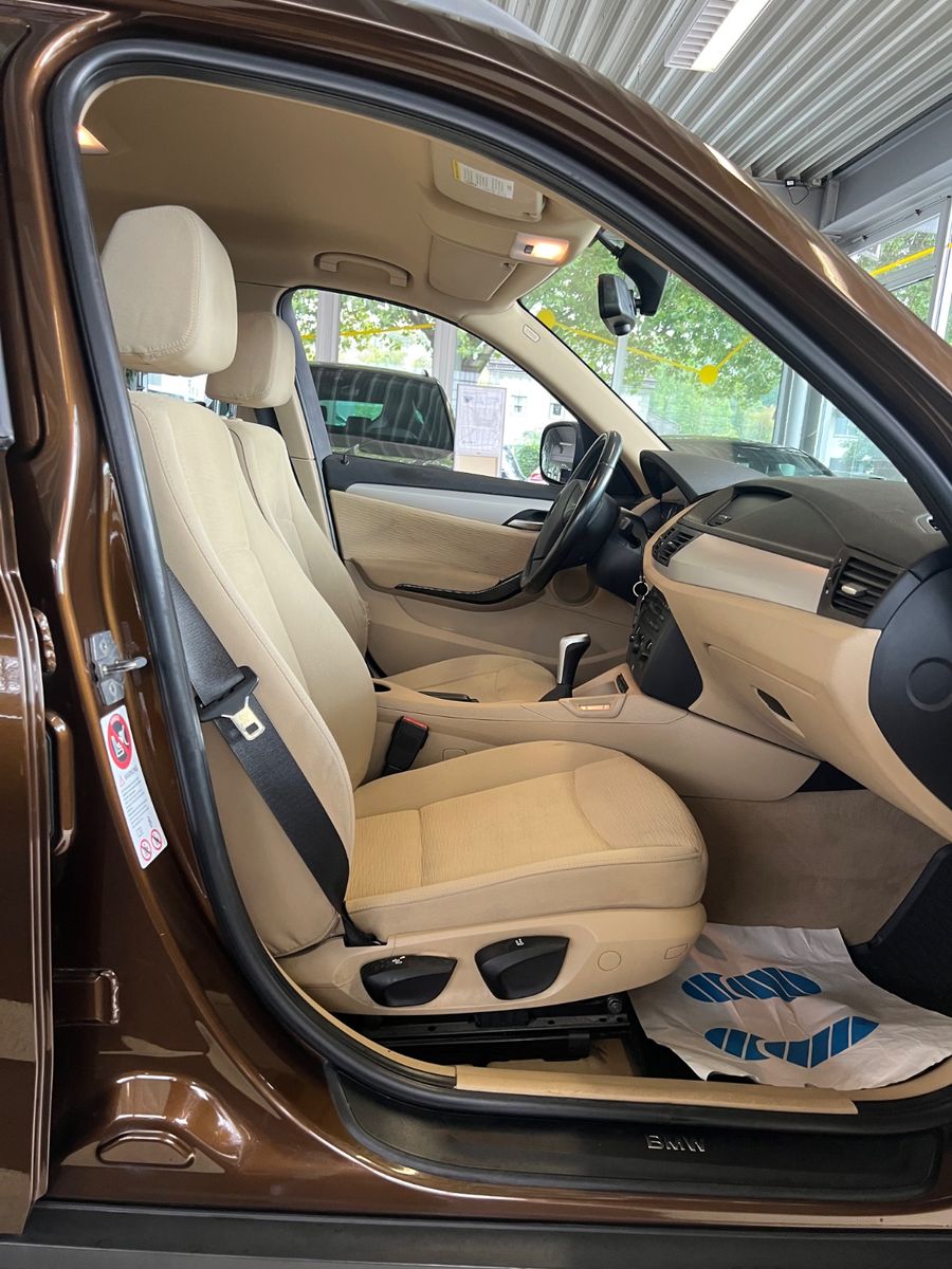 Fahrzeugabbildung BMW X1 xDrive 18 d 4x4 *MARAKESHBRAUN*