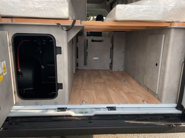 Crosscamp ADVTR 6.4 EF Markise Navi Kamera AWT isol.+behei