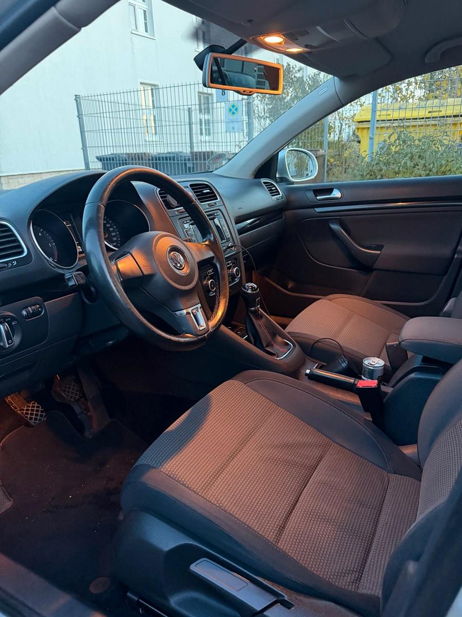 Volkswagen Golf 2011 — photo 6