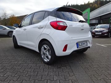 Fotografie des Hyundai i10 1.0 Connect & Go *Navi*SHZ*Alu*PDC Klima