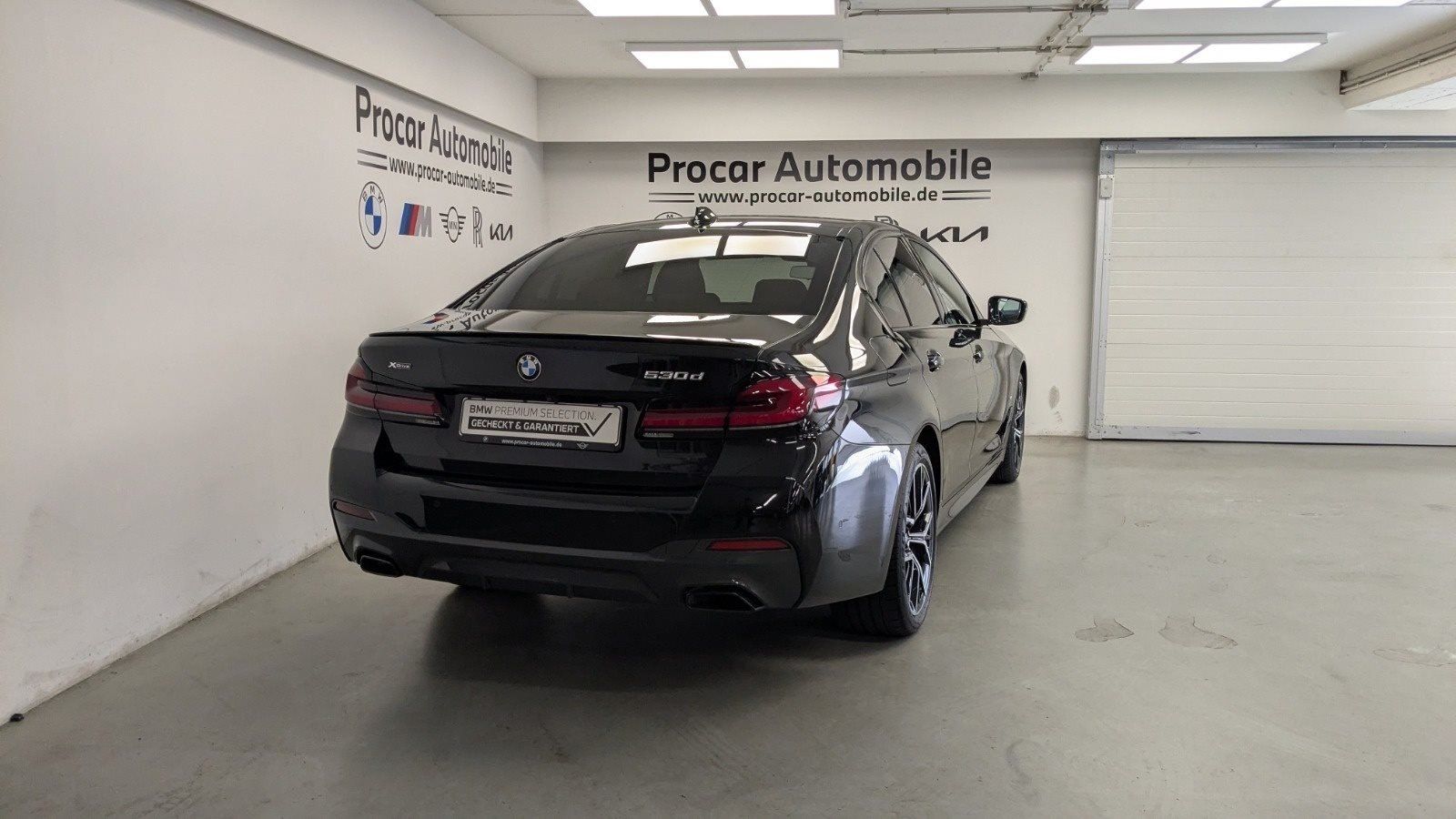 BMW 530d xDrive Limousine M Sport ACC HuD HiFi PA foto 4