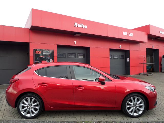 Mazda 3 Lim. 2.0 Sports-Line  AUTOMATIK-NAVI-BI XENON