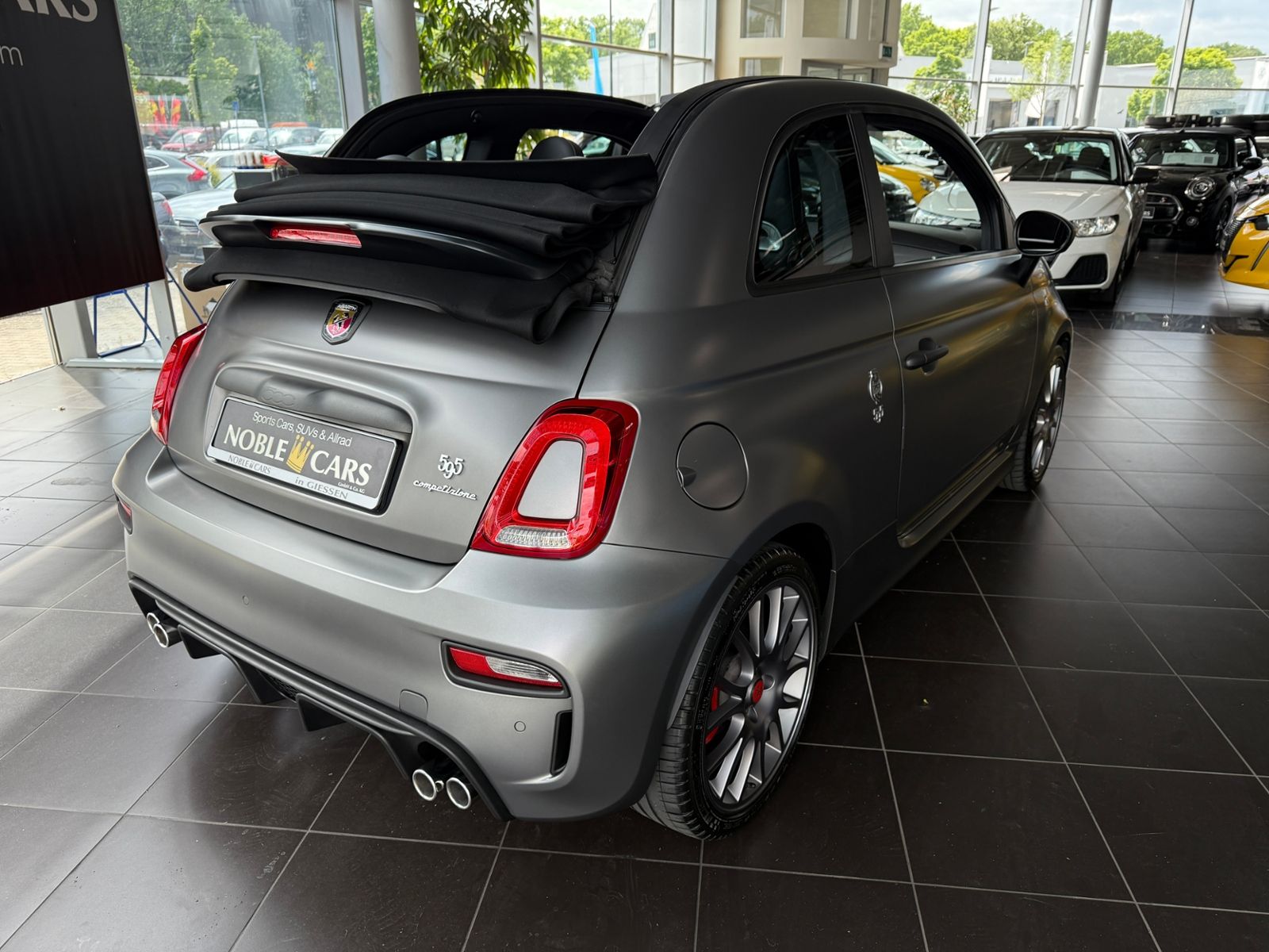 Fahrzeugabbildung Abarth 595C Competizione XENON NAVI ALU