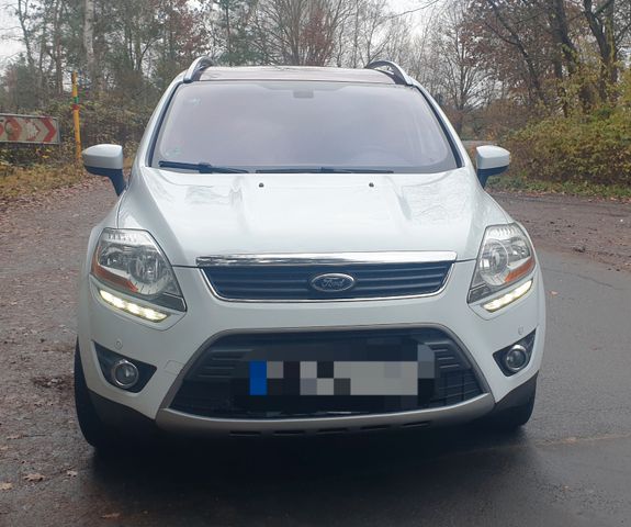 Ford Kuga Champions Edition