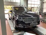 Volkswagen Touareg 3.0 TDI 4M LED Luft Navi AHK Leder Kam - Volkswagen Touareg Gebrauchtwagen