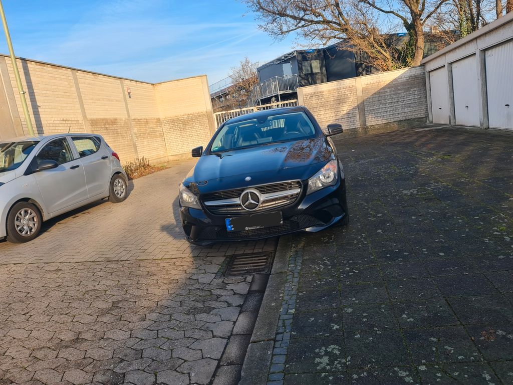 Image of Mercedes-Benz CLA 180 Shooting Brake
