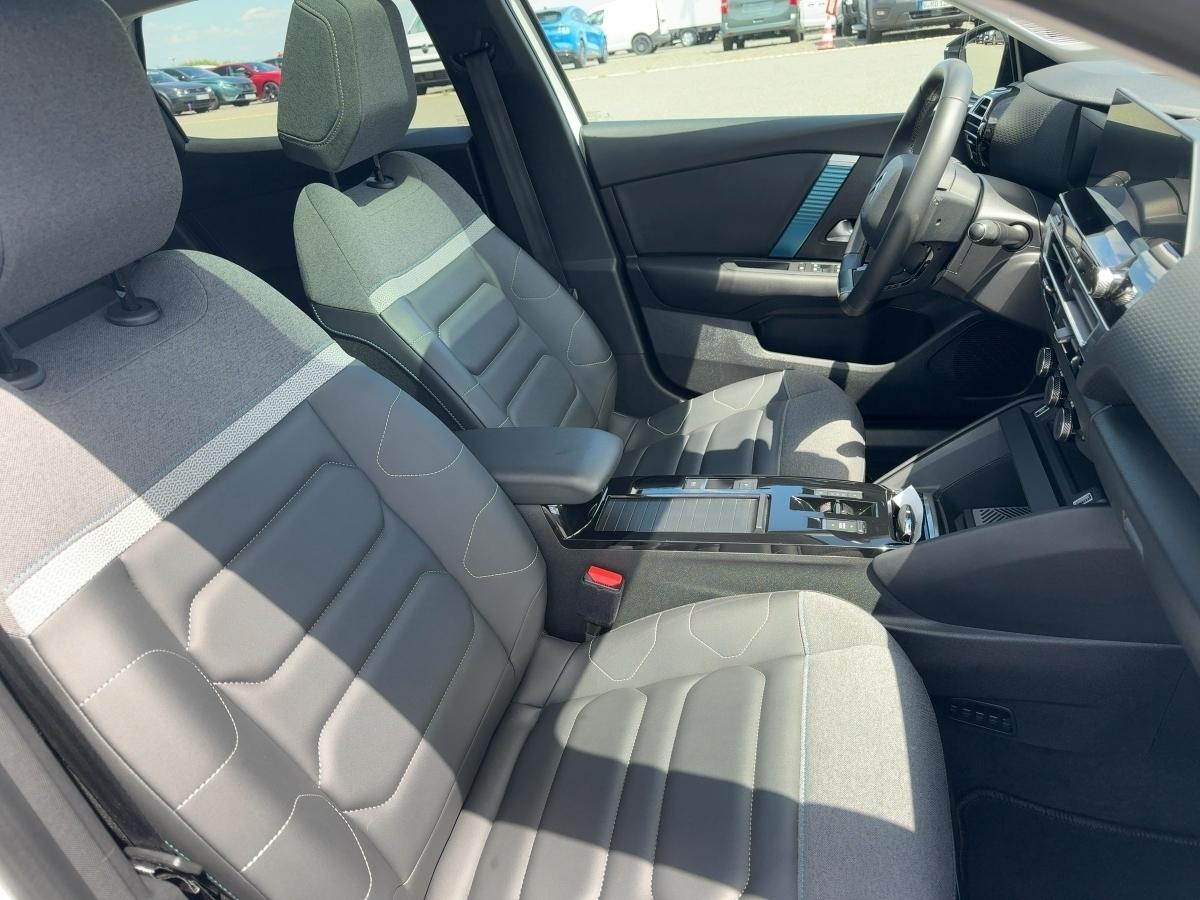 Citroën ë-C4 Shine 136