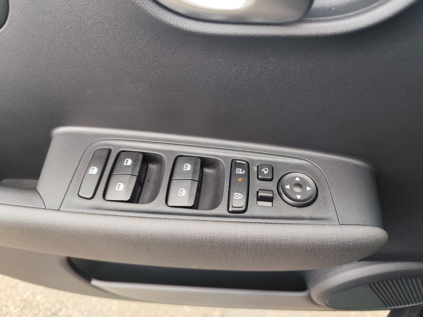 Hyundai INSTER – Bild 11