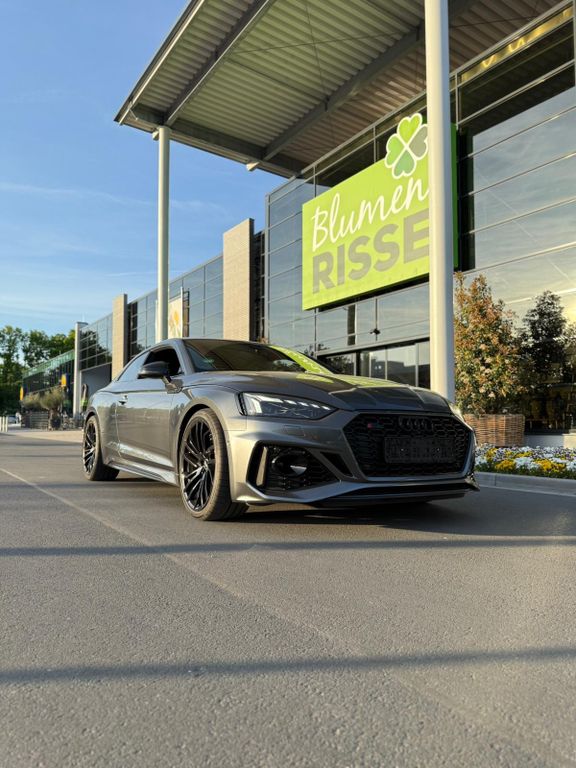 Audi RS5
