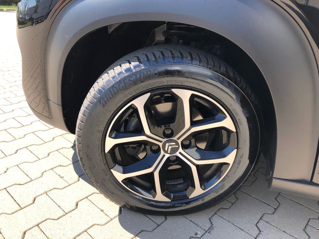 Fahrzeugabbildung Citroën C3 Aircross PureTech 130 Stop & Start EAT6 OPF P