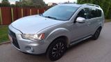 Mitsubishi Outlander 2.4 MIVEC Instyle 4WD CVT Instyle - Mitsubishi Outlander: Cvt