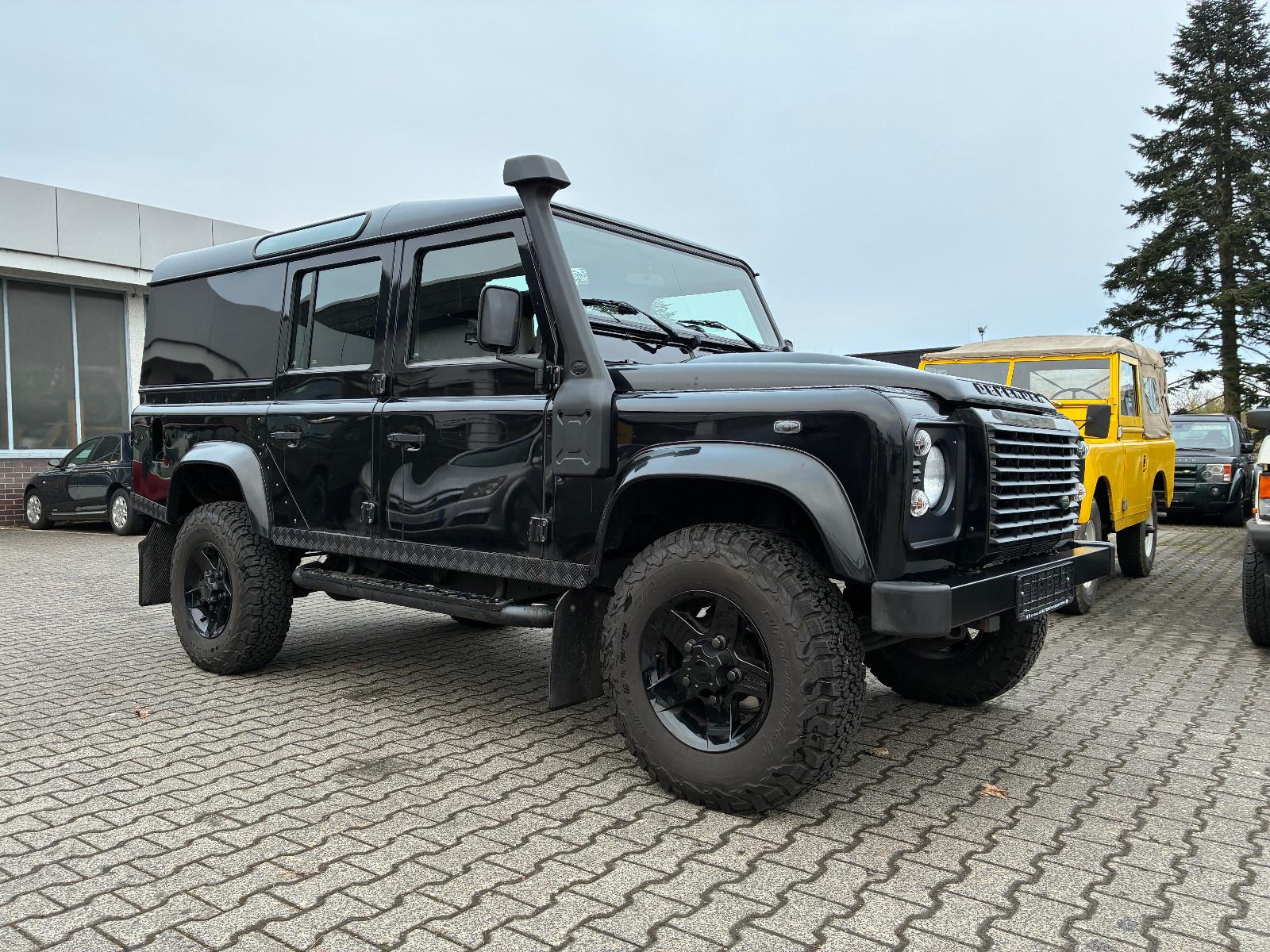 Land Rover Defender SE "Utility"