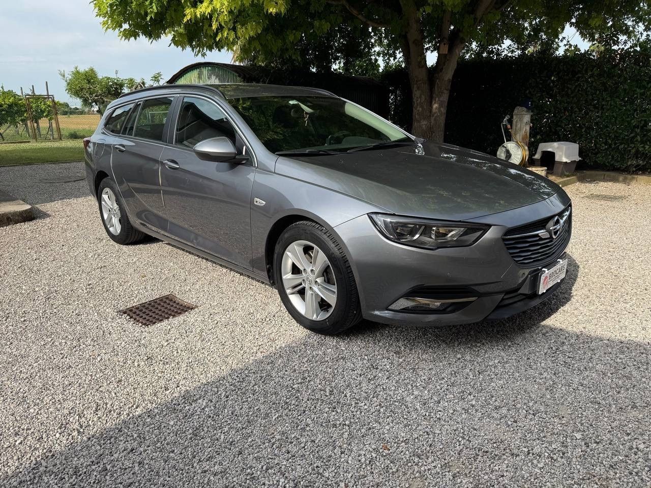 Opel Insignia - 1