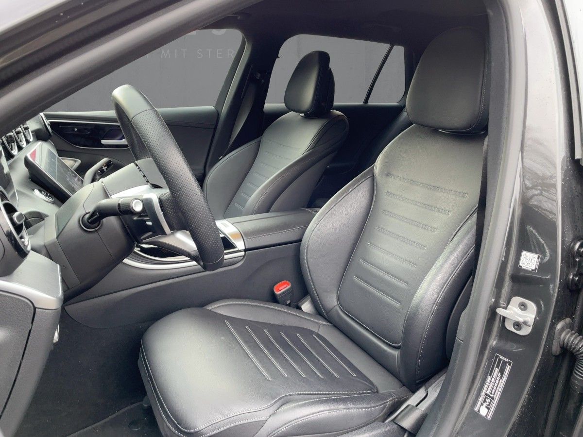 Fahrzeugabbildung Mercedes-Benz C 220 d 4M T-Modell AMG/Night/Pano/360°/AHK